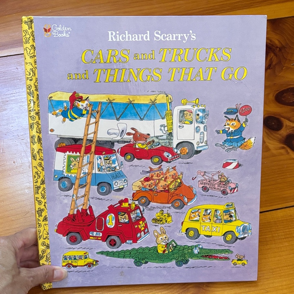 2002 RICHARD SCARRY Busy Town "Cars and Trucks and Things That Go" Book Kids Boy
